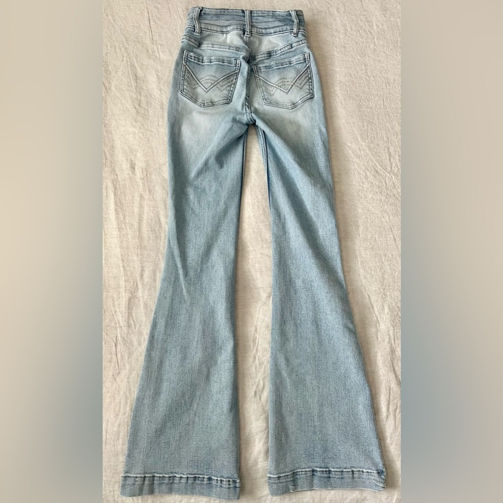 Idyllwind High-Rise Flare Jeans - Picture 2 of 6